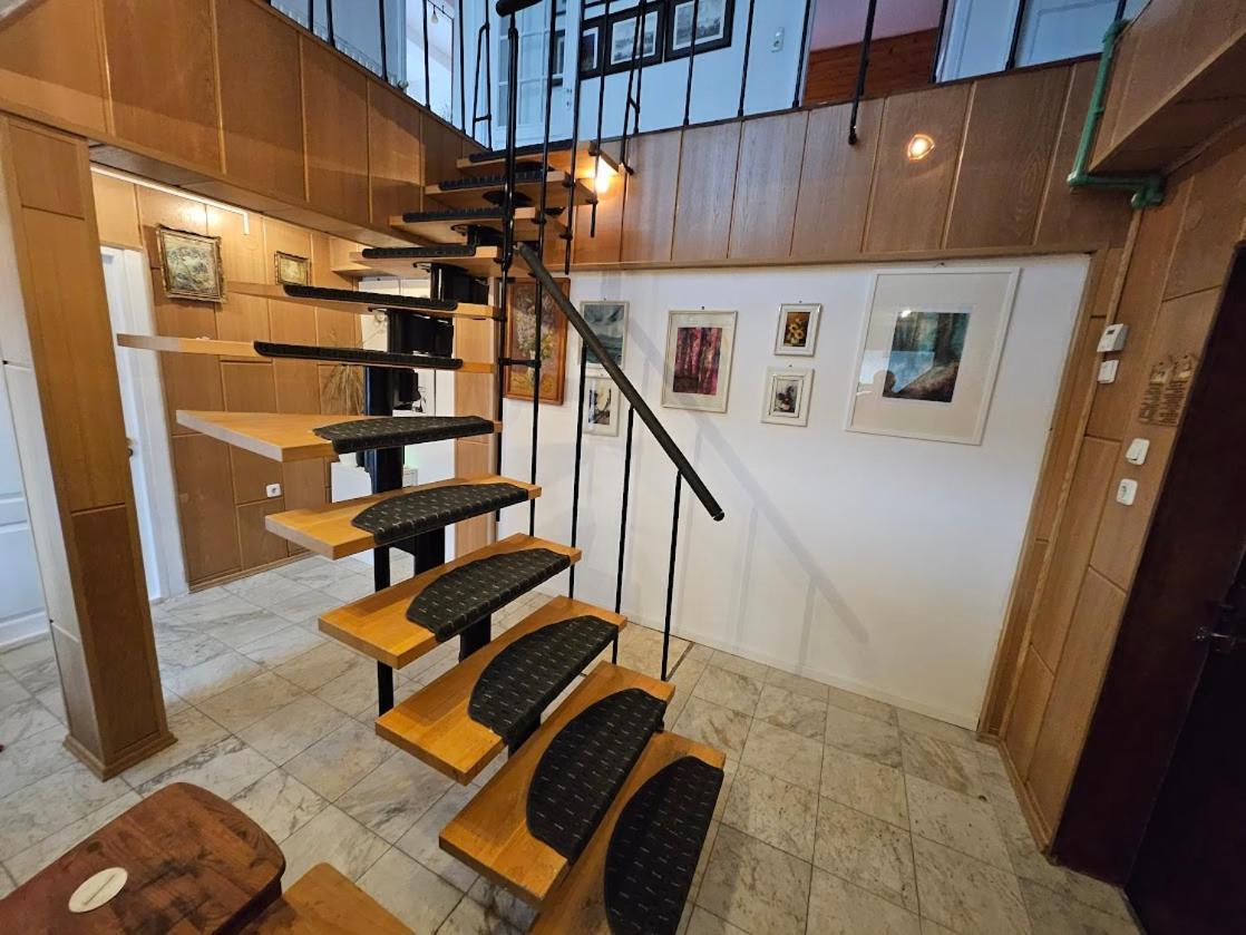 Апартаменты Pension Donaublick Grein 2 In Stifterstrasse19. Экстерьер фото